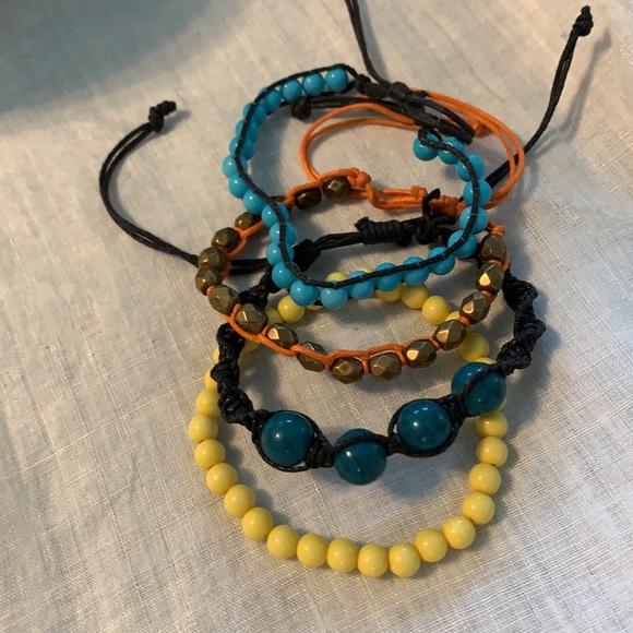 DONATED
 Colorful bracelet set, all adjustable - Picture 2 of 3